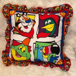 New hand made pillow vintage fabric Tony the Tiger, Toucan Sam